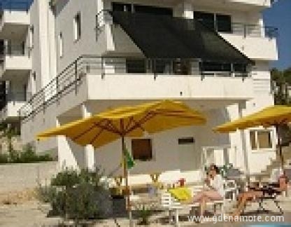 Appartamenti Villa Goja, alloggi privati a Trogir, Croazia
